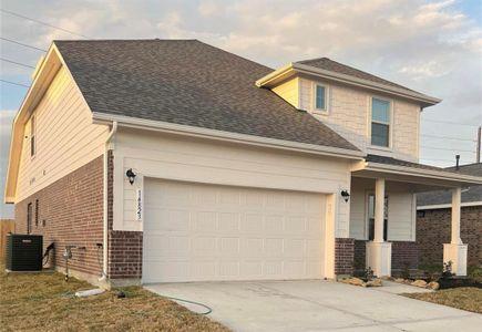 New construction Single-Family house 14823 Spring Forest Lane, Baytown, TX 77523 - photo 0