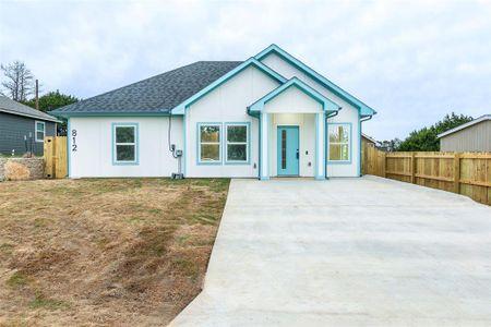 New construction Single-Family house 812 Pecos River Drive, Granbury, TX 76048 - photo 0