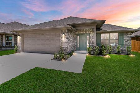 New construction Single-Family house 4413 East Bayou Maison Drive, Texas City, TX 77539 - photo 0