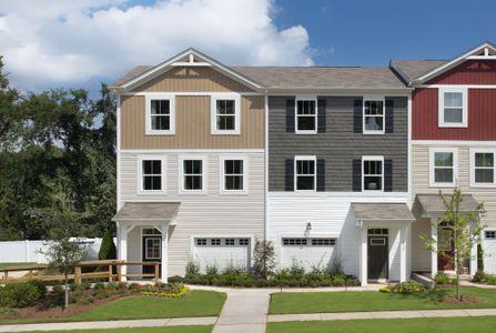 New construction Townhouse house 1114 Keydet Drive, Charlotte, NC 28216 - photo 0