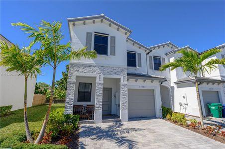 New construction Townhouse house 28586 Sw 134Th Ct, Unit 28586, Homestead, FL 33033 - photo 0