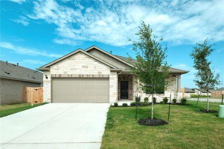 New construction Single-Family house 581 Elm Green St, Hutto, TX 78634 - photo 0