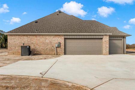 New construction Single-Family house 1053 Silver Sage Trail, Weatherford, TX 76085 - photo 0