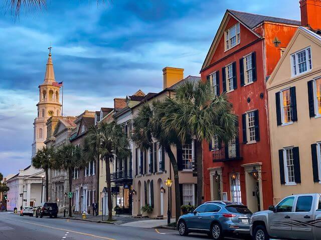 Guide for Moving and Thriving in Charleston